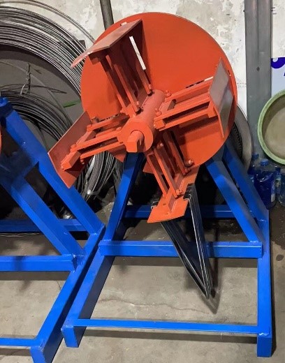 UNCOILER