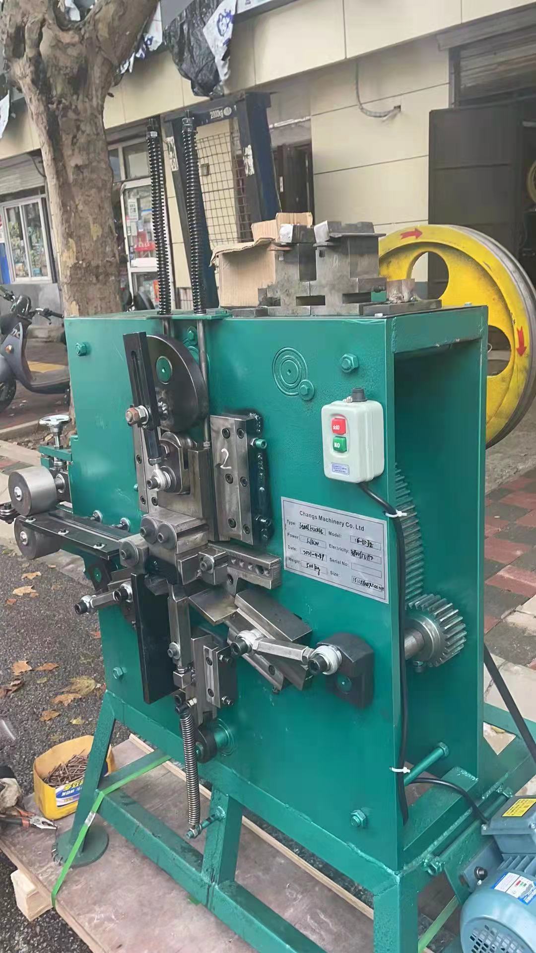 Máquina de grampo de cintagem de aço laminado a frio