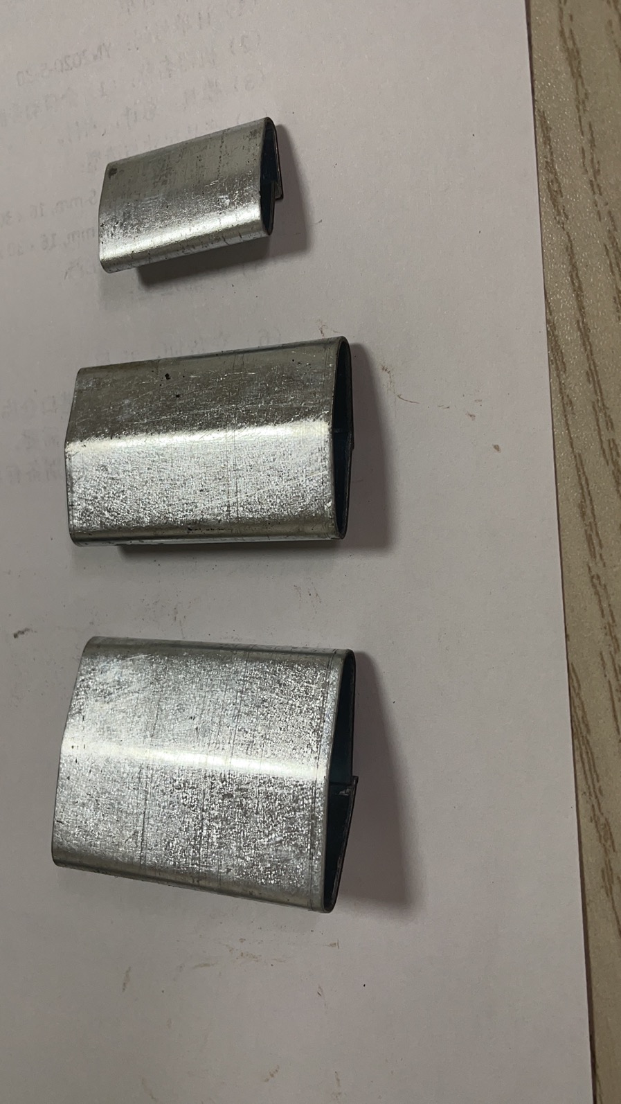 Machine of steel strapping clips with raw material of cold roll steel coil